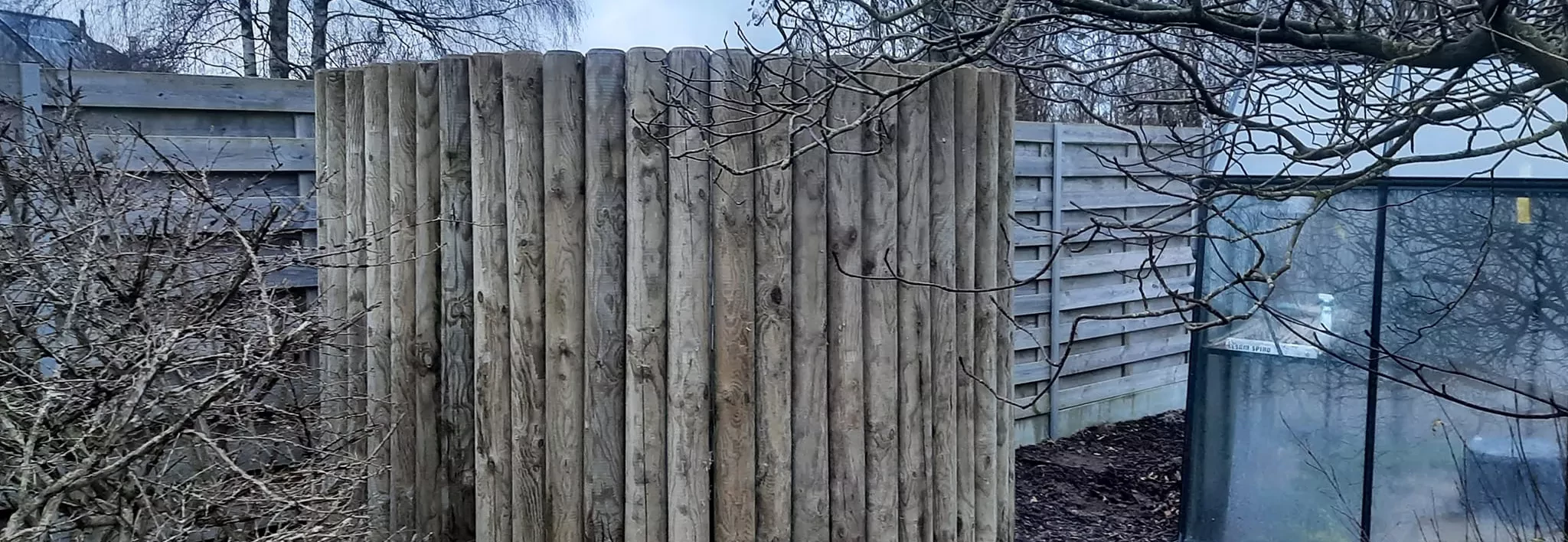 Een nette tuin, ook met een composthoop erbij